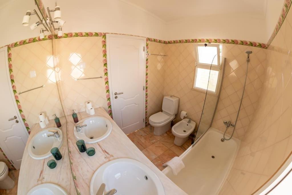 Vilamoura Beach Villa With Private Pool Картейра Экстерьер фото