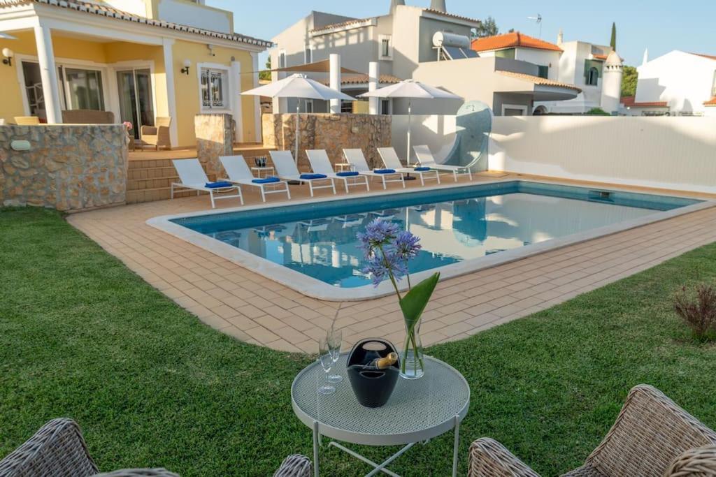 Vilamoura Beach Villa With Private Pool Картейра Экстерьер фото