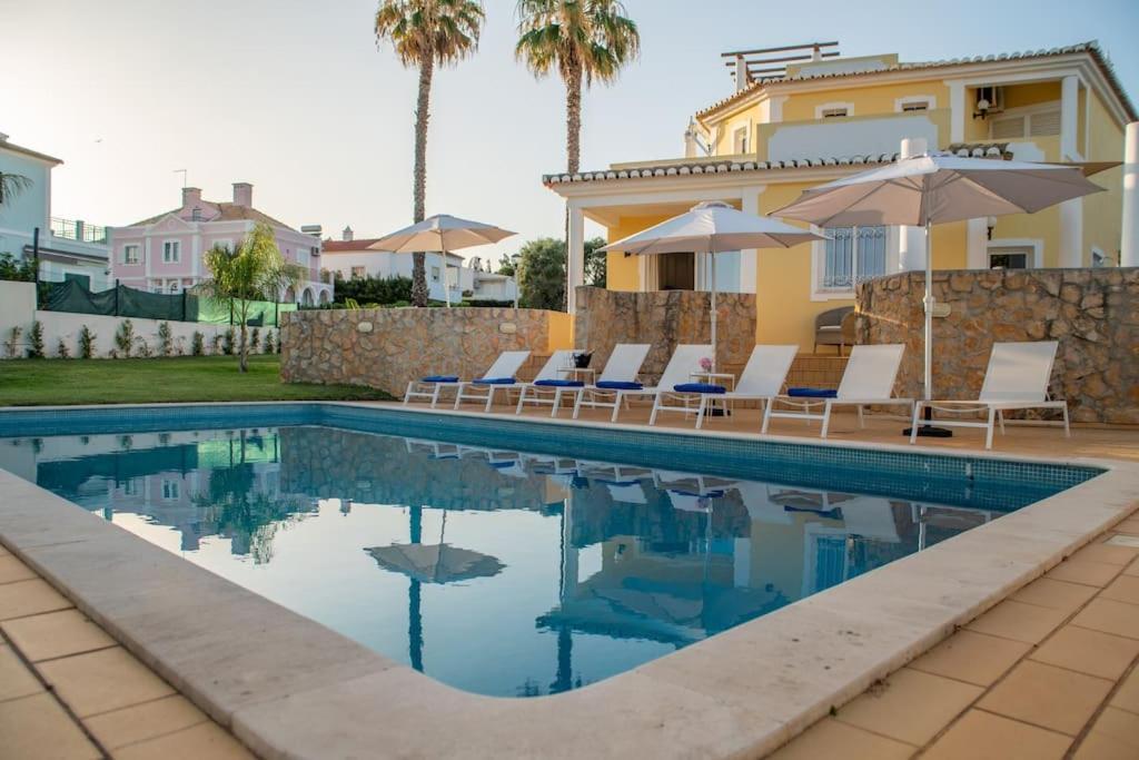 Vilamoura Beach Villa With Private Pool Картейра Экстерьер фото